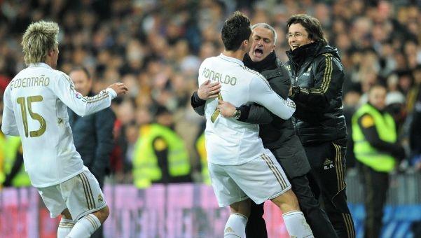 梅西加盟前迈阿密国际为垫底球队，加盟后2年半夺得3座冠军