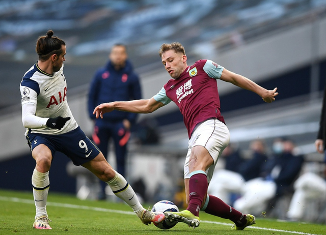 邦本给球队施压，高价没必要留，辽宁铁人引援受阻 李金羽发挥人脉