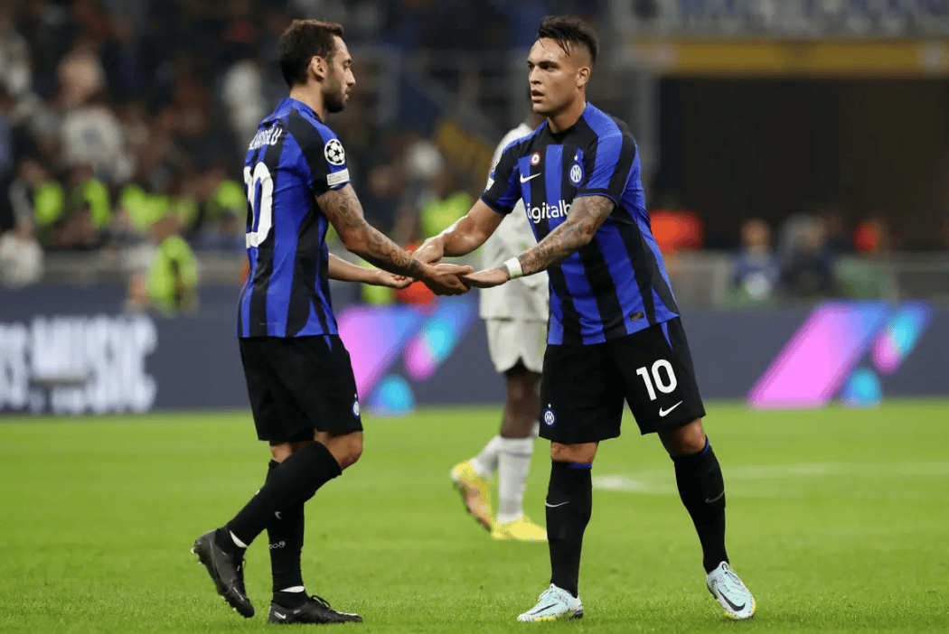 深圳男篮逆转北京王薪凯关键表现