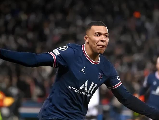 瓦诺利：向球员们今天的表现致敬，我们必须更好地支援基恩