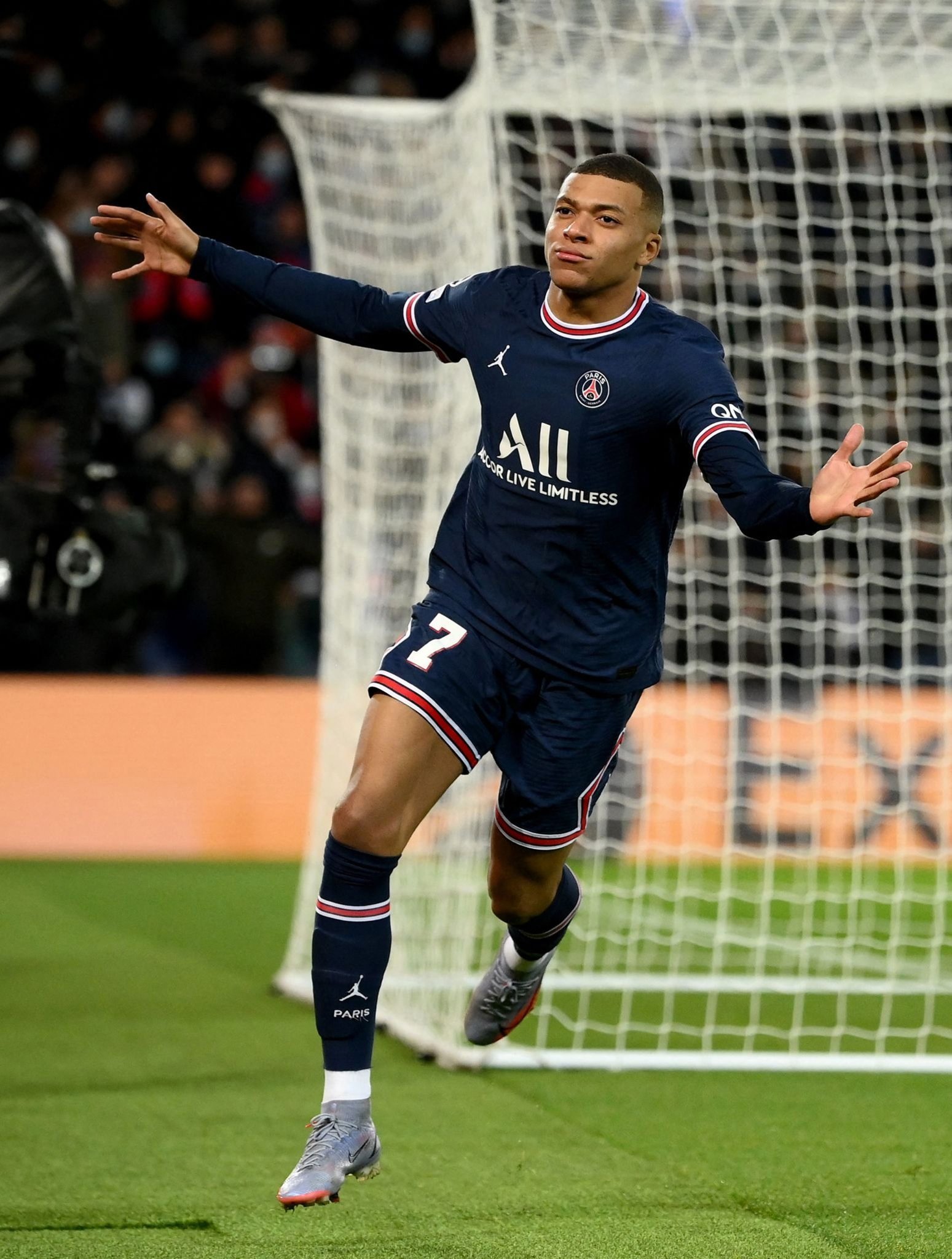 oner直面kanavi，2025lck转会期引关注