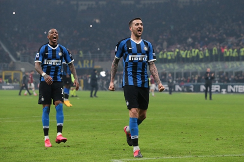 都体：尤文正在考虑冬窗追扎卡，桑德兰要价2000万欧