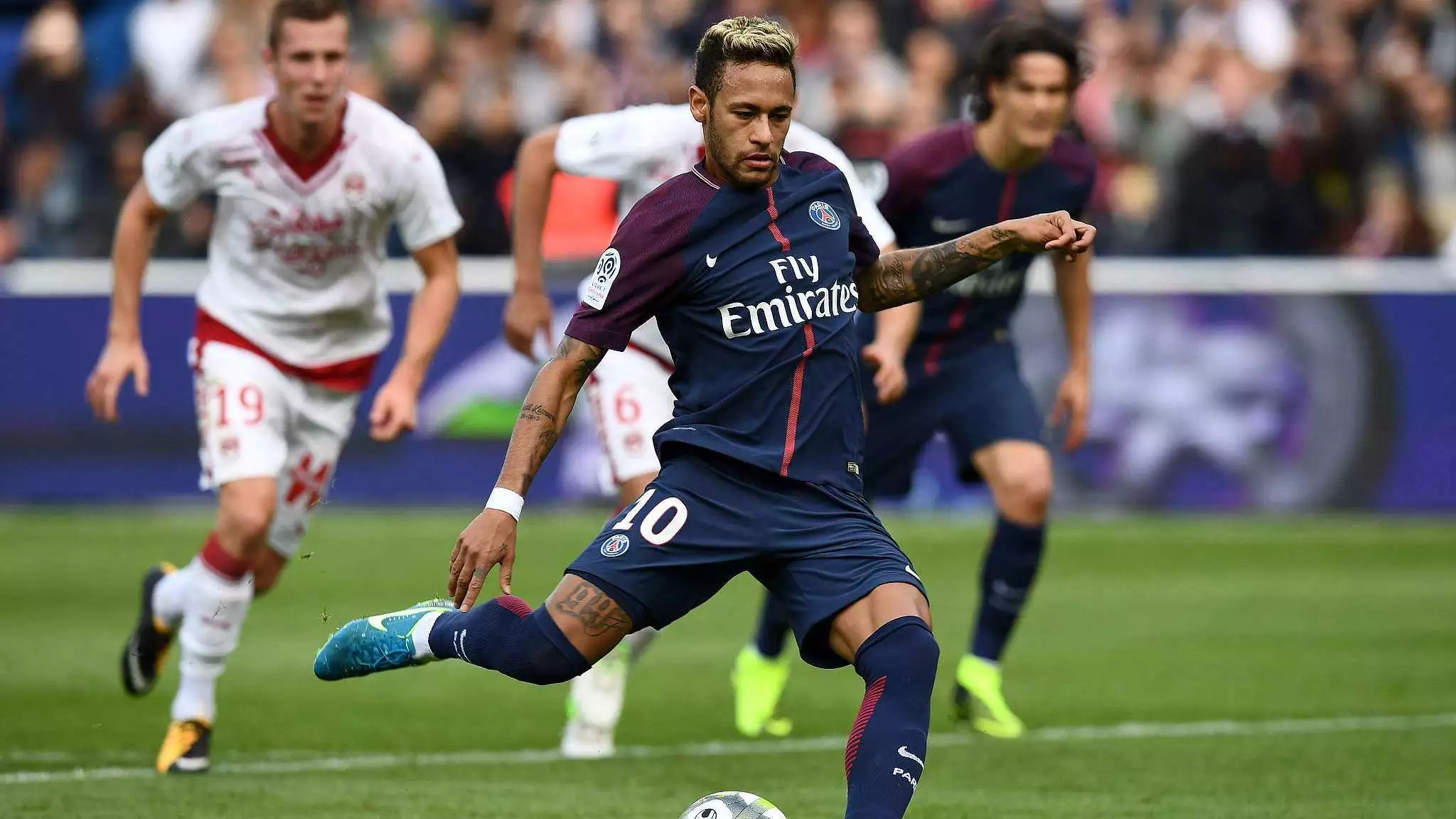 雷霆豪取15连胜&23胜1负，你认为谁能阻止卫冕冠军连胜？