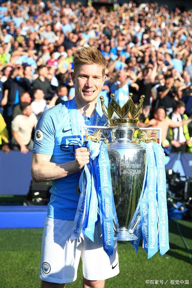 弗里克：当然想执教梅西，但他合同比我的晚一年到期