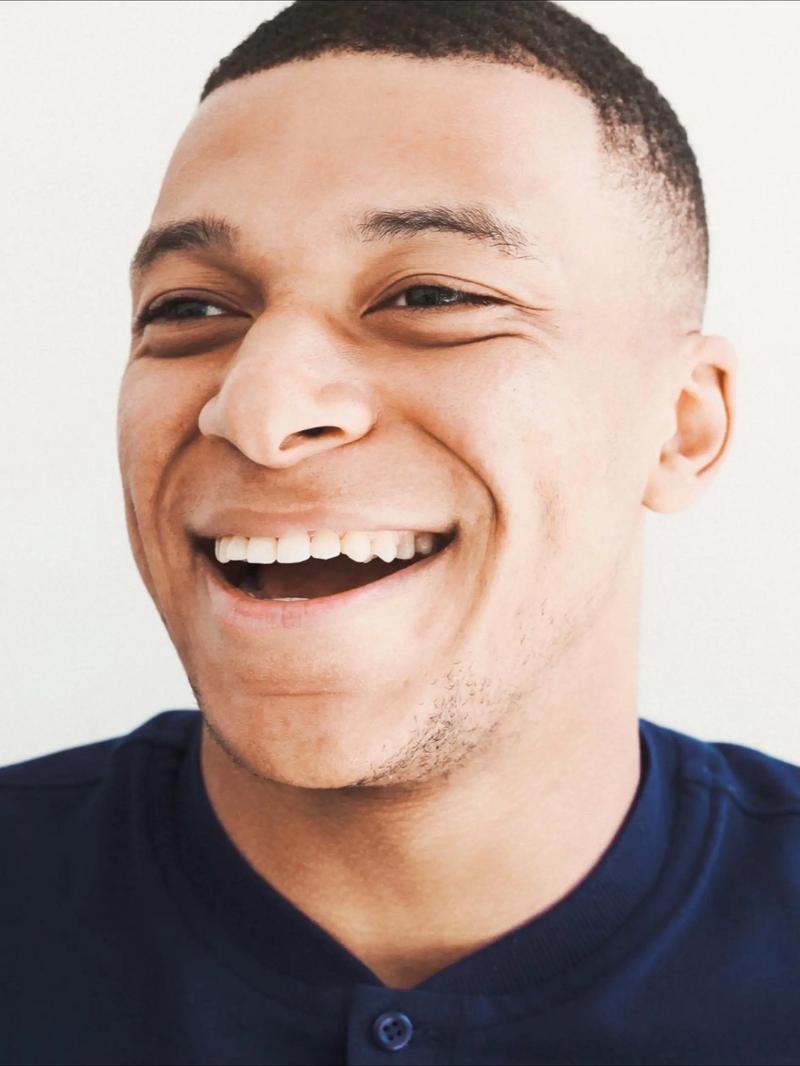 邝兆镭：自己的状态恢复了六七成，要忘掉这场比赛备战下一场