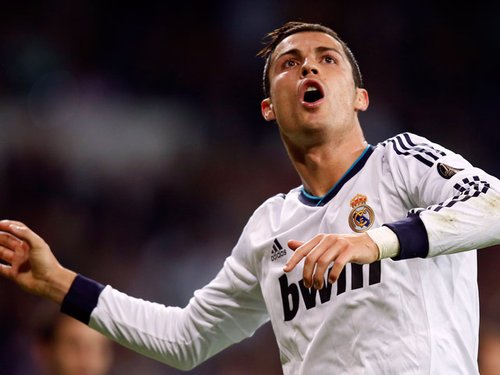 米切尔半场投篮12中7，三分5中3得到22分1板1助1断