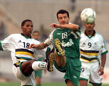 传闻：切尔西和阿森纳领跑马赛前锋罗比尼奥-瓦斯争夺战